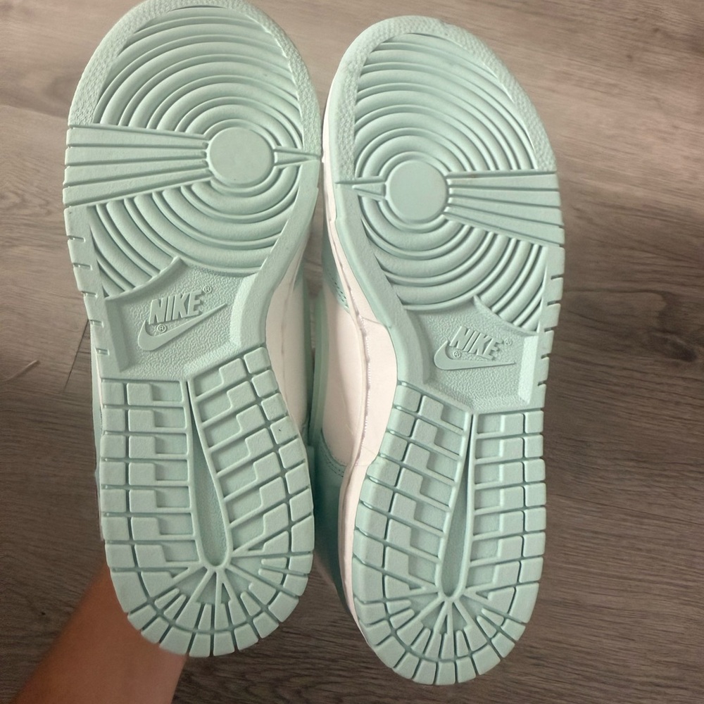 Nike Dunk Women's Fresh Jade Ice Tiffany Blue Sneakers size 8 (6.5M) - Picture 8 of 11